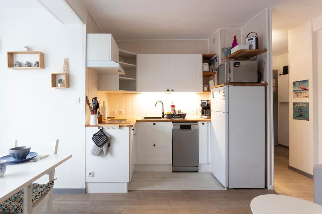 Chez Laurence - Elegant Appartement Climatise Avec Wifi Et Parking La Grande-Motte Zewnętrze zdjęcie