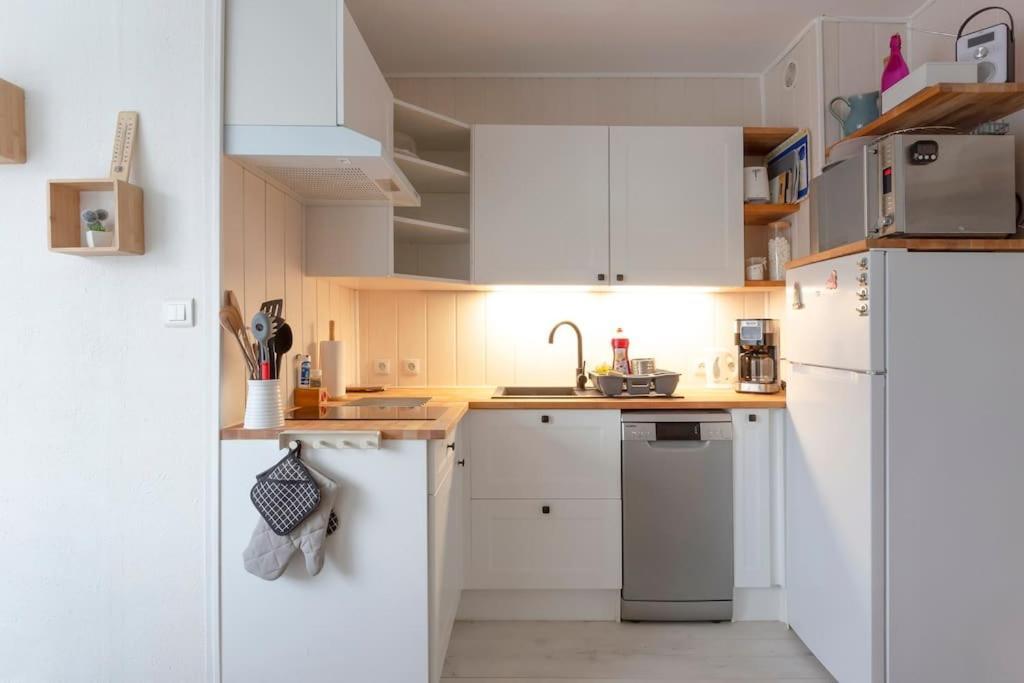 Chez Laurence - Elegant Appartement Climatise Avec Wifi Et Parking La Grande-Motte Zewnętrze zdjęcie